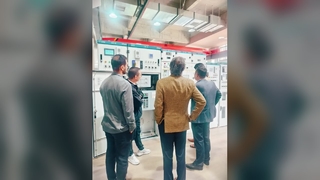 Trasparenza di fabbrica: visita in sede del cliente per l'ordine