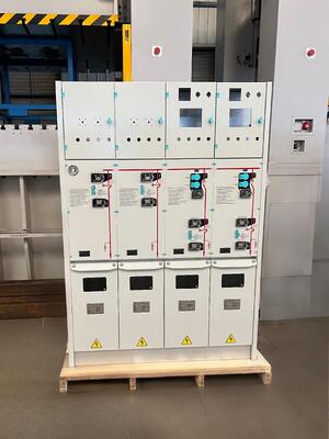 Durazione nominale del cortocircuito 4 s Interruttore di disconnessione ad alta tensione adatto a sistemi elettrici a 50 Hz che garantiscono isolamento e sicurezza dell'alimentazione